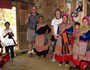 Visit-Hmong-family-Sapatoursdotcom